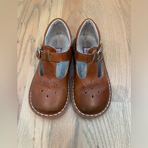 L’Amour dress shoes - girls size 10 - brown